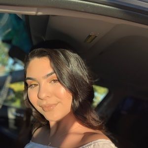 Meet your Posher, Serena